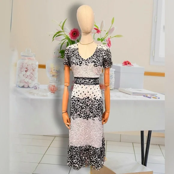 navy blue dress for baby girl We've found the most stylish dresses to hide a tummy for spring main image 0